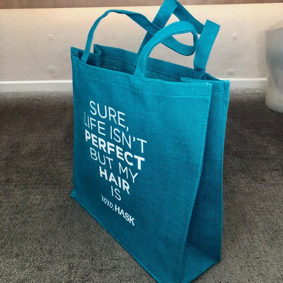 Turquoise Burlap Hask Perfect Hair Tote - Picture 3 of 5